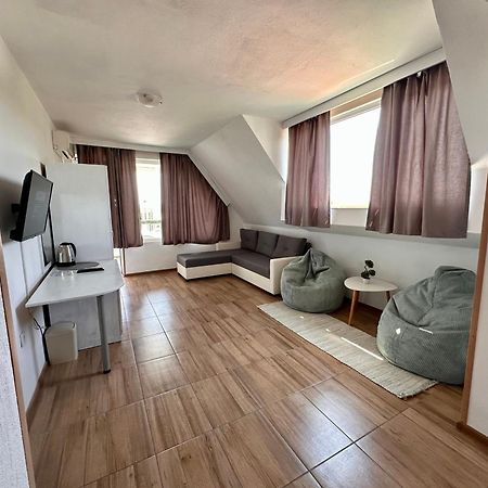 Your Room Primorsko Exteriér fotografie